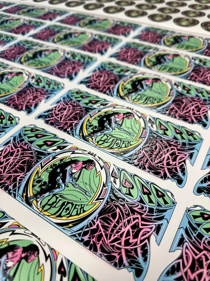 Sticker label sheets with circles